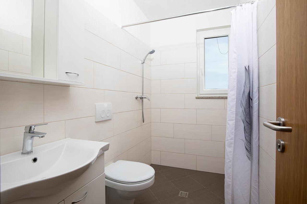 Apartmani Mirna Luka Помер Екстер'єр фото
